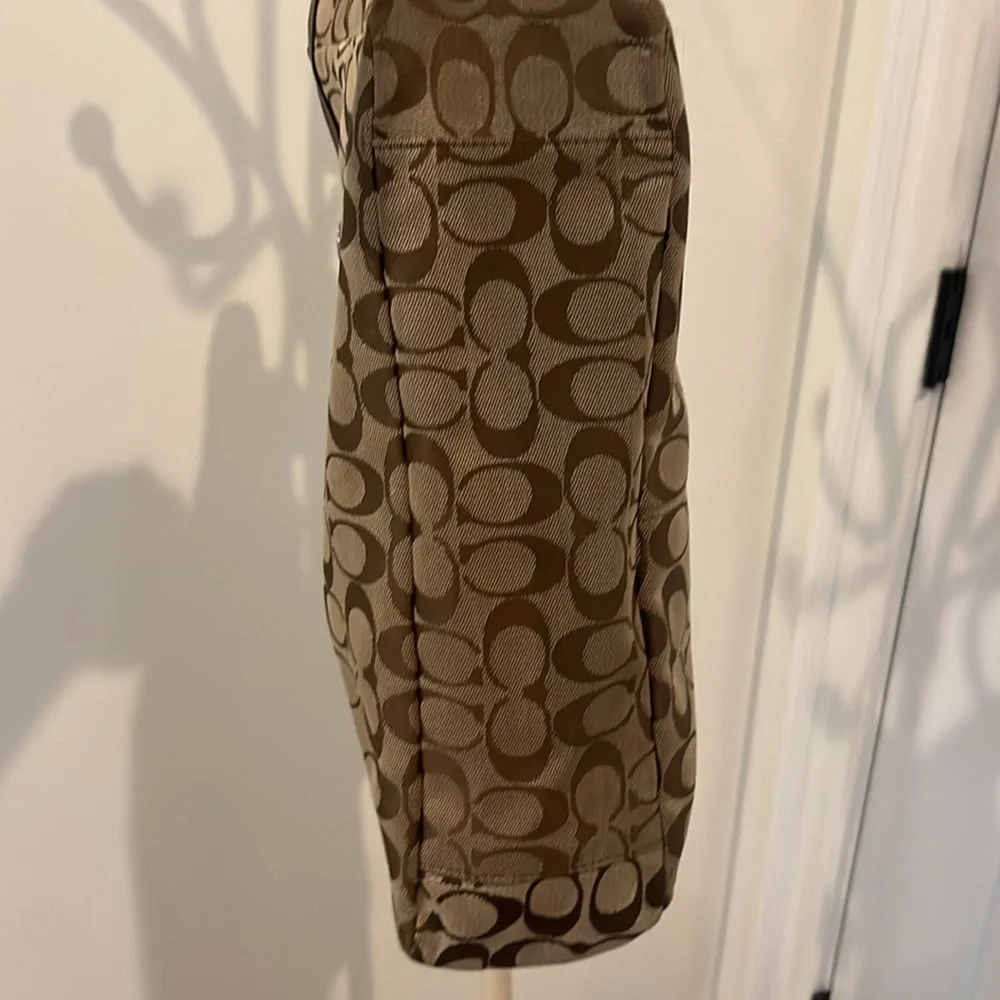 large brown monogram COACH tote, gently used very good condition - Picture 17 of 17